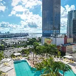 1 Bedroom Apt With Pool And Gym Next To Kaseya Center