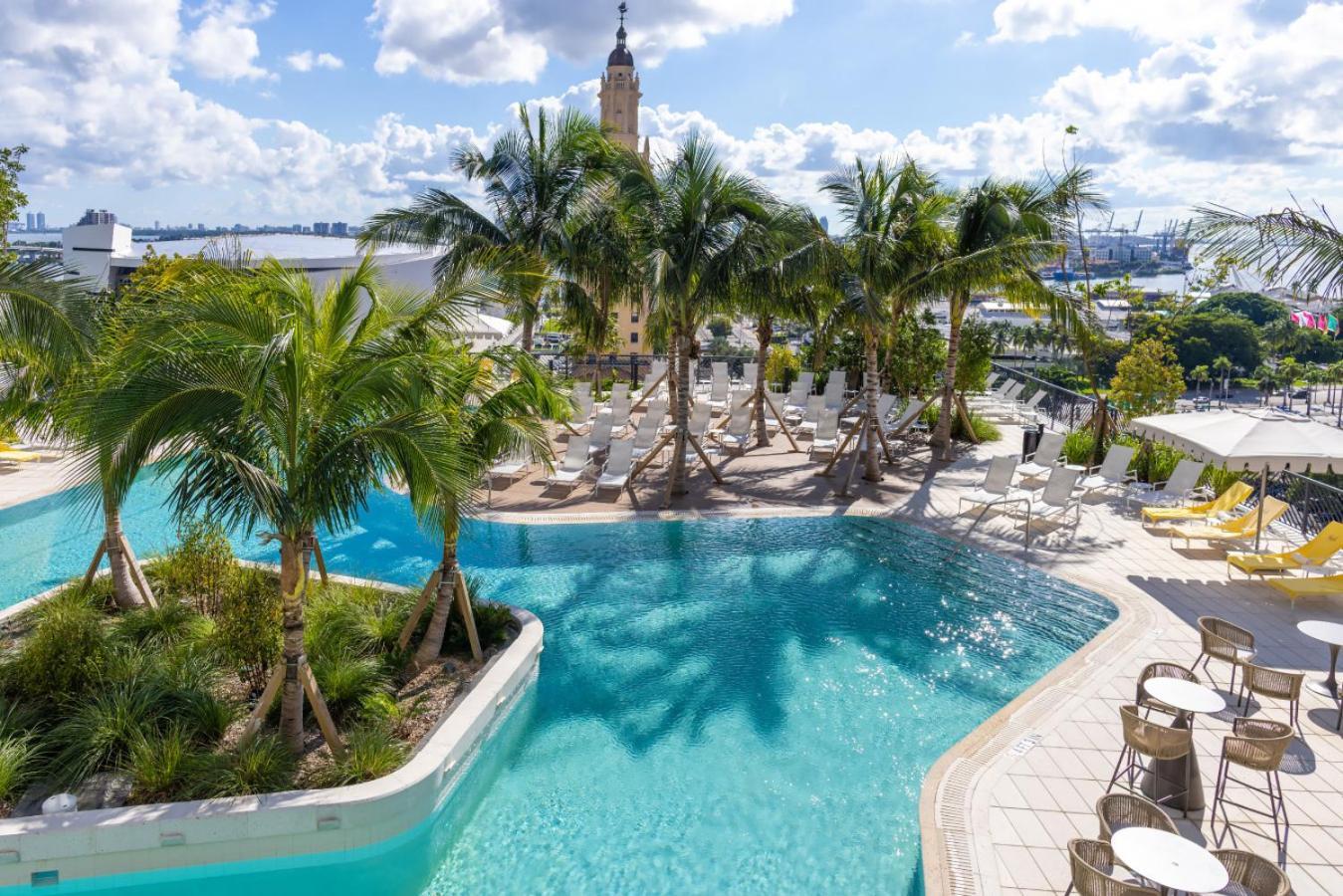 1 Bedroom With Pool And Gym Next To Kaseya Center Miami