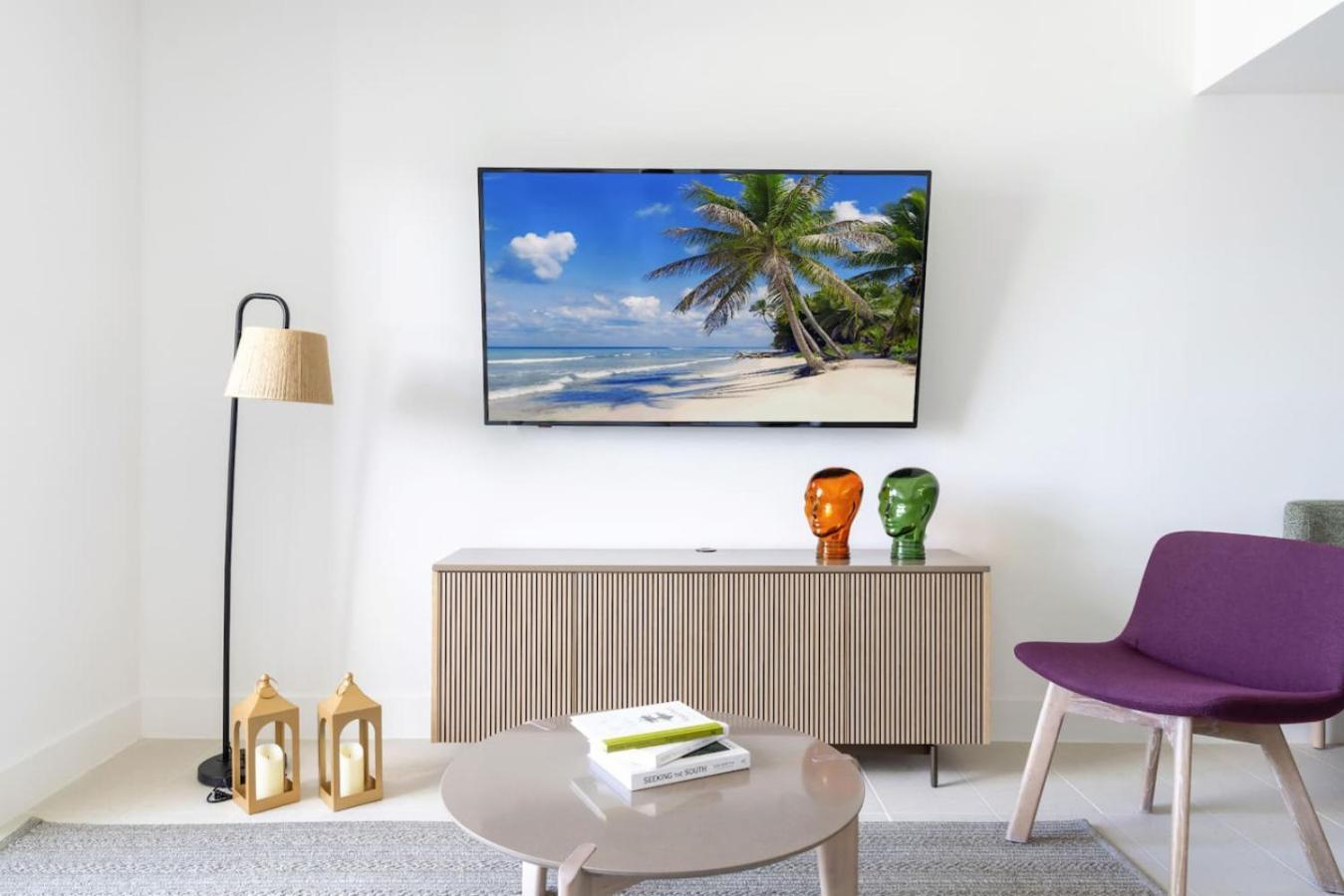 Casa vacanze 1 Bedroom With Pool And Gym Next To Kaseya Center